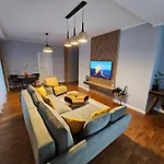 Chez Sophie Luxury Apartment