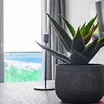 Blue 804 Wave Residence