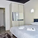Sunview Twin Apartments