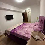Army Aparthotel