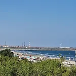 Promenada Apartment 701- La Doi Pasi De Plaja-190M