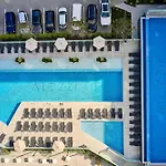 Zet Apartment In Infinity Beach Resort - Parking