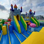 Sunny-Endless Summer Mamaia Nord Apartaments