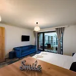 Sunwave Blue Apartment 5 Minute De Plaja