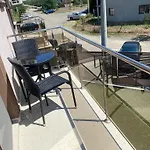 Vila Marisa