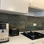 Apartament By The Sea