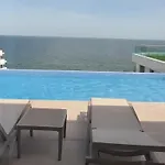 Infinity & Spa Apartments With Private Parking,Gym,Sauna,Jacuzzi