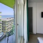 Top Floor Sea View Apartment Spa N Pools