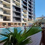 Dream-Endless Summer Mamaia Nord Apartaments
