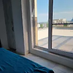 Dc Terrace-Endless Summer Mamaia Nord Apartaments