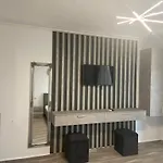 Breeze Studio-Endless Summer Mamaia Nord Apartaments