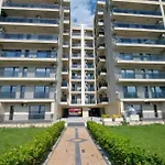 Solid Residence Lake Boutique Apartment 11