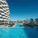 Royale Sundance 224 Infinity Beach Pool & Spa Mamaia Nord