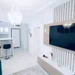 Amely Apartments Mamaia Nord By Wave Residence