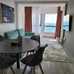 Olimp Sea View Apartments Etajul 11