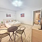 Seveneleven Apartments
