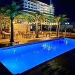 Londra - Endless Summer Mamaia Nord Apartaments
