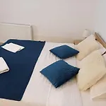 Lora Studio