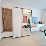 Sara - Endless Summer Mamaia Nord Apartaments