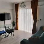Vis Residence