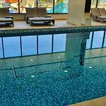 Crystal Bay - Pool & Spa Beach Resort