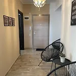 Summer Breeze Mamaia Nord Apart