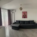 Apartament 3 Camere Vedere La Mare