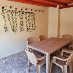 Apartament 2 Camere La Curte Cu Foisor
