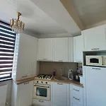 Palm Beach Apartment