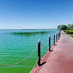 Gota Place Between Lake And Sea