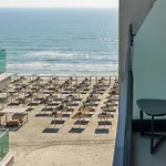 Azzurro Beachfront - Sea View