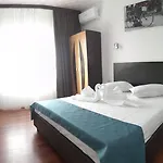 Vila Leo