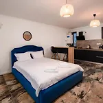 Vegas Studio Mamaia Nord