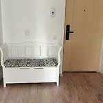 Eral Apartment Mamaia
