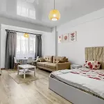 Edy Residence