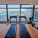 Newvision Apartment In Infinity Beach Resort - Parking