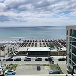 Durdun By The Sea