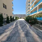Marina Surf Residence