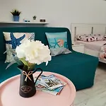 Saturn Rooms