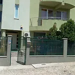 Green House