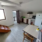 Casa Jolie
