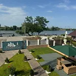 Casa Cristal Sulina