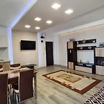 Iris H18 Apartment