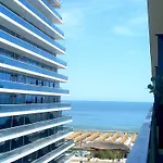 Black Sea Luxury Apartament - Mamaia Nord Beachfront