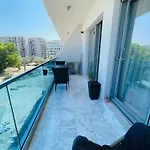 Amely Apartments 305 By Wave Residence