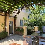 Casa Double M, Vama Veche