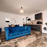 Blu Apartament