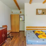 Casa Dexter