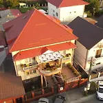 Vila Nicole