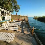 Almaville Mamaia